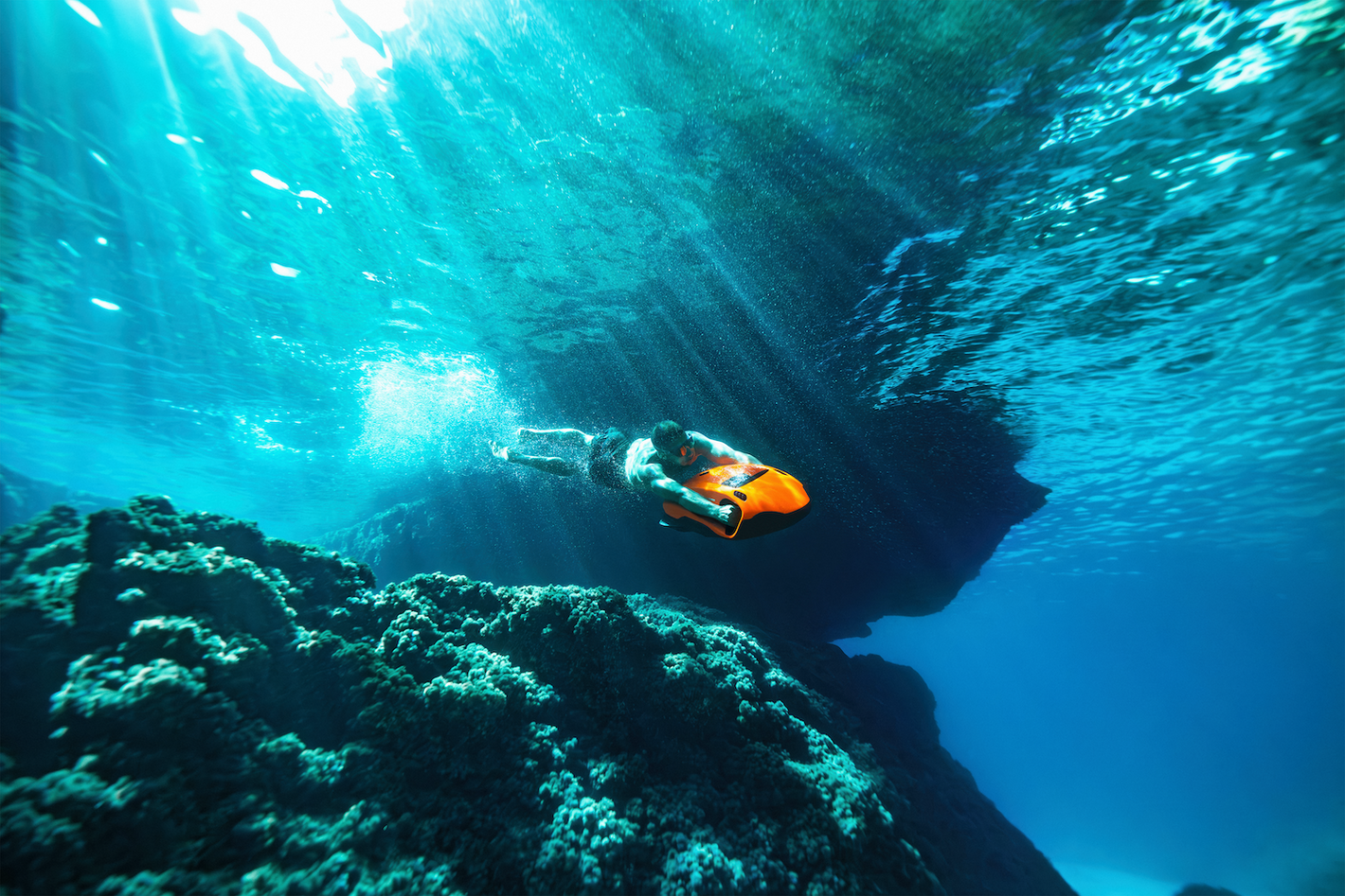 SEABOB F9 diving