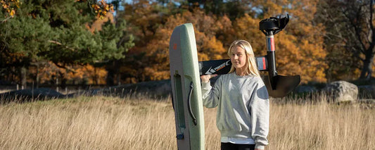 E-foil lesson coaching brief on the beach, Pittwater Sydney